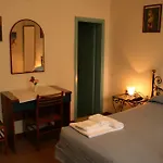 Fedora Hotel