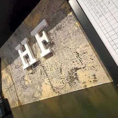 Hotel Fedora 2*