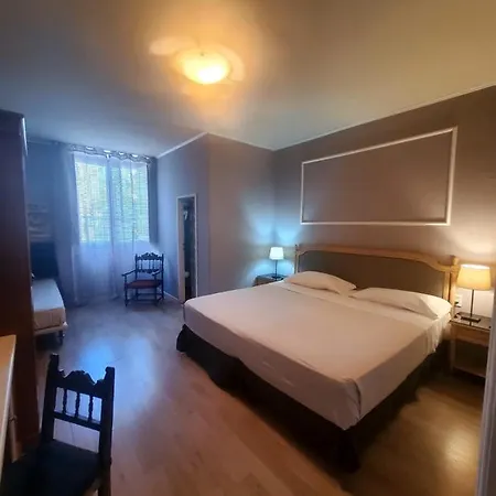 Fedora Otel Floransa