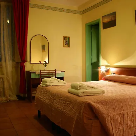 Fedora Otel