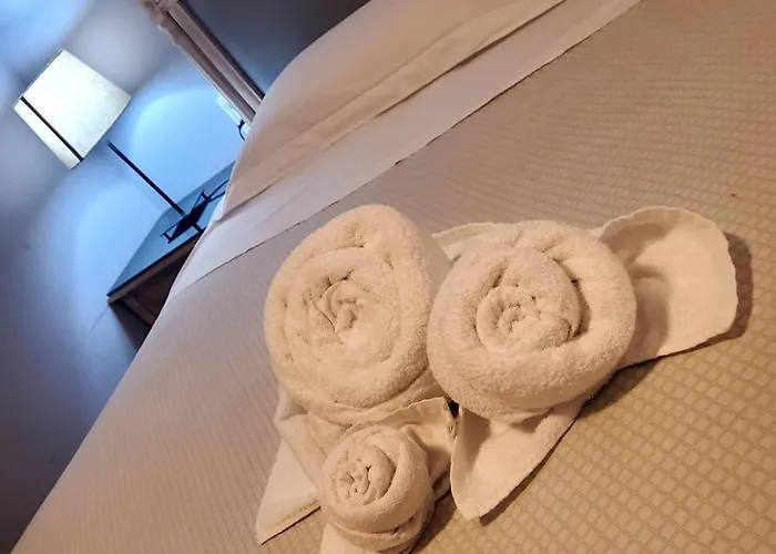 Hotel Fedora 2*